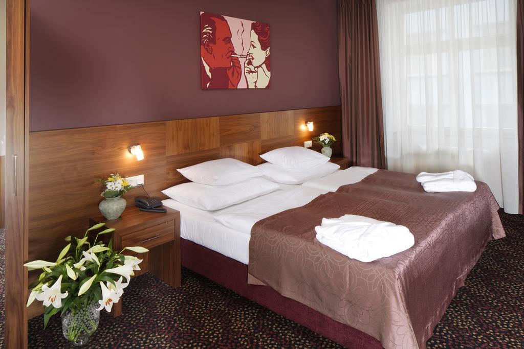 1 Republic Hotel in Prague
