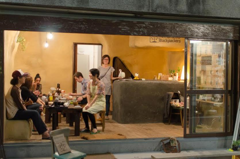 retrometro backpackers toyko best hostels tokyo