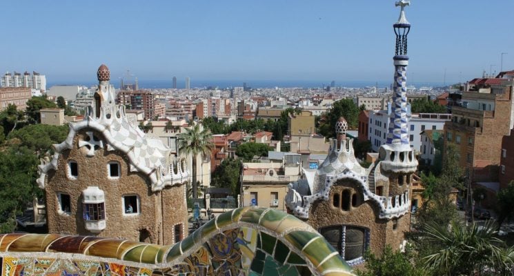 parc guell barcelona tours