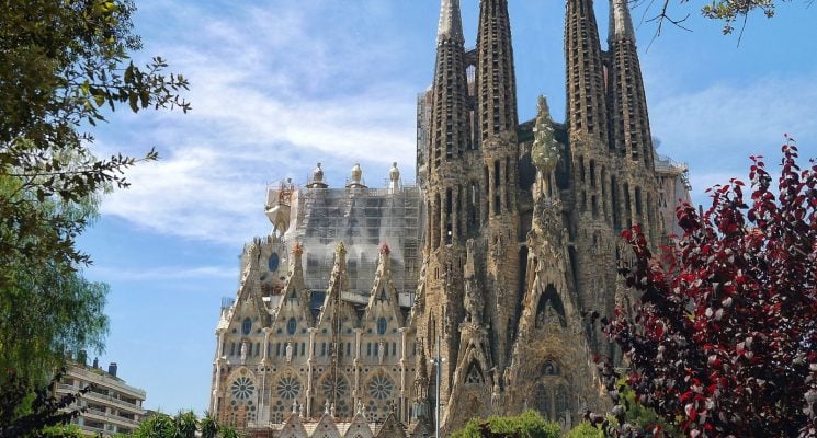 sagrada familia barcelona spain
