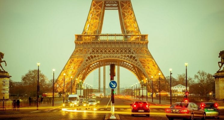 how much does a trip to paris cost