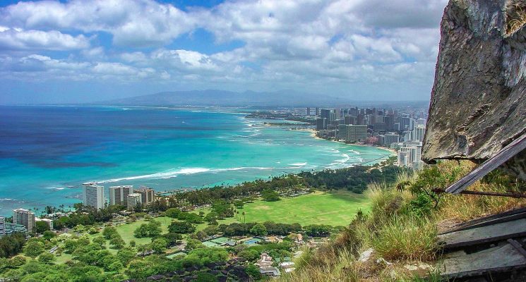 Diamond Head Hiking trail in Oahi Hawaii